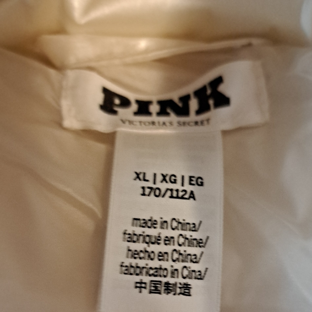 PINK Victoria's Secret Cream Puffer Vest - Picture 5 of 7